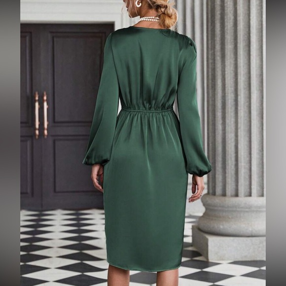 Luxe lantern sleeve wrap hem dress - Picture 3 of 16